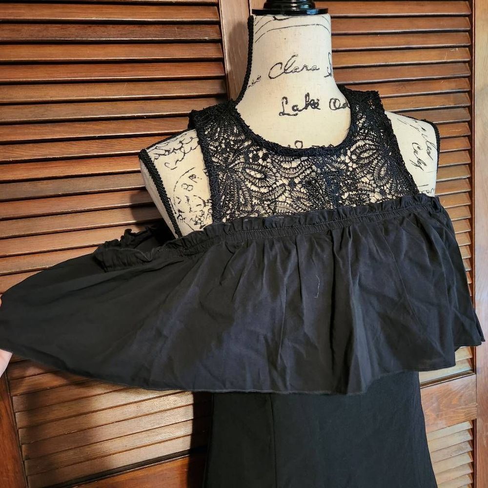 New Trina Turk Lauren Cold Shoulder Sheath Dress - Picture 3 of 11